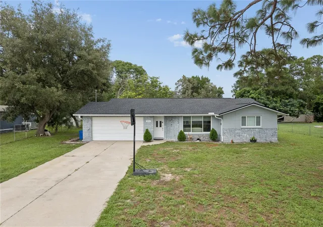 Photo 1 of Single family home for sale at 9733 Dick St, Hudson, FL 34669 | MLS# TB8535554 | Listing updated on 2026-09-23