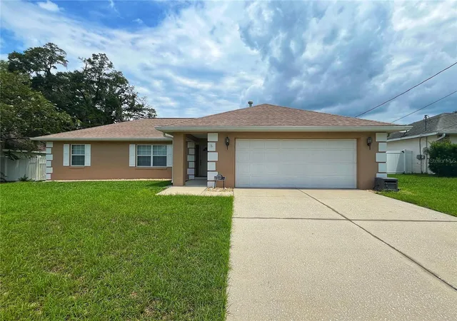 Photo 1 of Single family home for sale at 3201 Ne 42nd Place, Ocala, FL 34479 | MLS# G5116014 | Listing updated on 2026-08-05