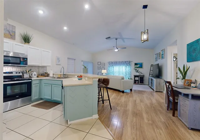 4th image of 242 Pine Blf Ave, DELAND, FL 32724