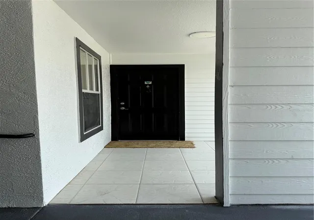 Photo 4 of Condo for sale at 2208 Antigua Pl #914, Kissimmee, FL 34741 | MLS# S5154960 | Listing updated on 2026-08-10