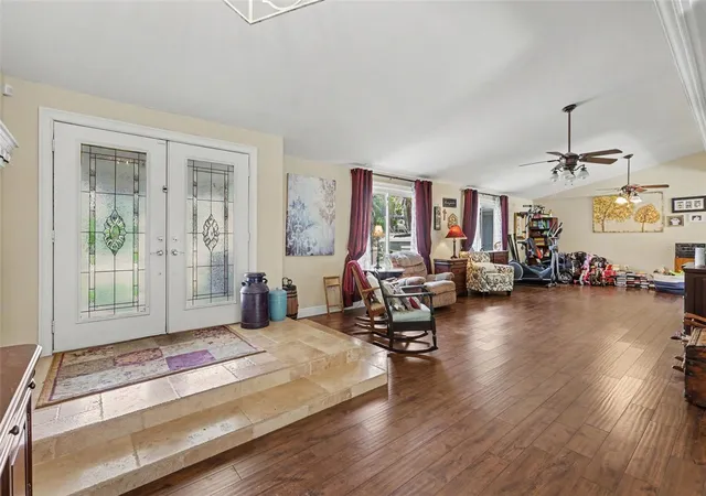 Photo 4 of Single family home for sale at 1307 Brantwood Dr, Valrico, FL 33594 | MLS# TB8535565 | Listing updated on 2026-10-07