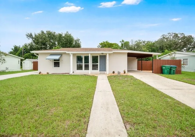 1st image of 1109 Cobblestone Ave, Deltona, FL 32725 | MLS# V4950535
