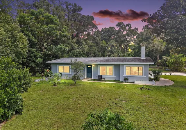 Photo 3 of Single family home for sale at 428 Ruth St, Longwood, FL 32779 | MLS# G5116020 | Listing updated on 2026-09-18