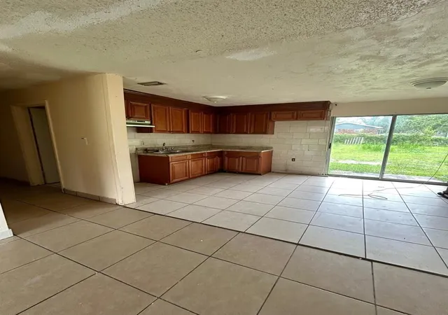 Photo 4 of Single family home for sale at 506 2nd Avenue NW, Jasper, FL 32052 | MLS# L4964005 | Listing updated on 2026-08-25