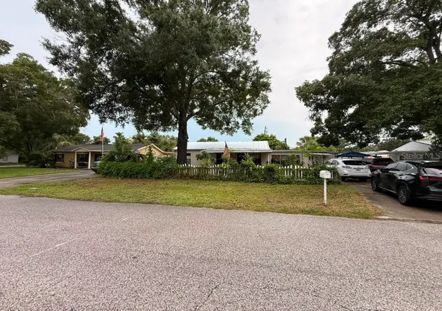 3rd image of 4203 S Trask St, Tampa, FL 33611 | MLS# TB8535579