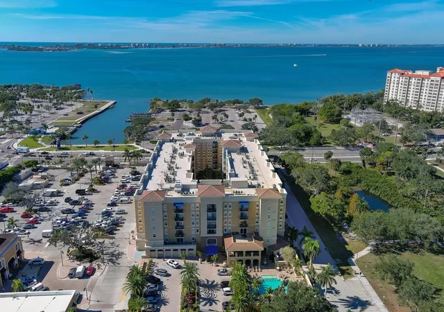 2nd image of 1064 N Tamiami Trl #1433, Sarasota, FL 34236 | MLS# A4701991