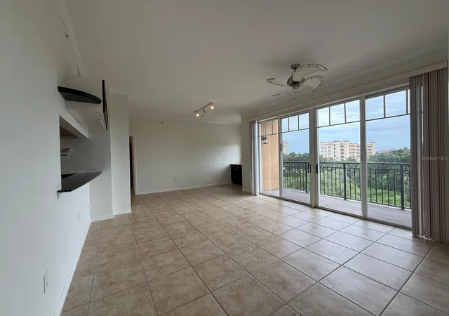 Photo 4 of Condo for sale at 1064 N Tamiami Trl #1433, Sarasota, FL 34236 | MLS# A4701991 | Listing updated on 2026-10-02