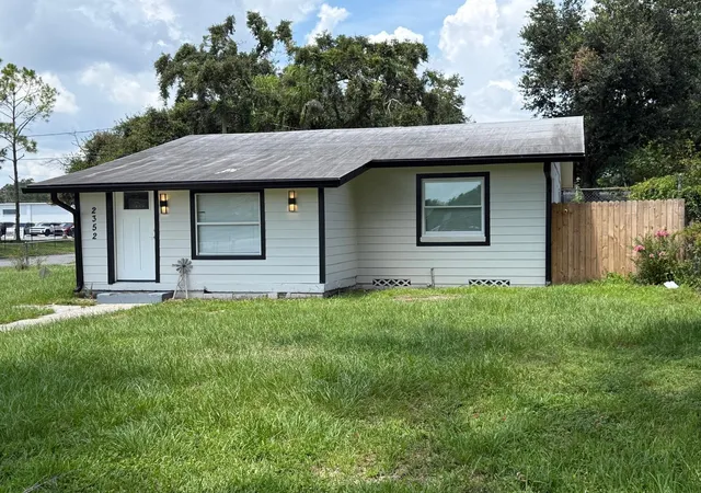 2nd image of 2352 Old Dixie Hwy, Kissimmee, FL 34744 | MLS# O6430485