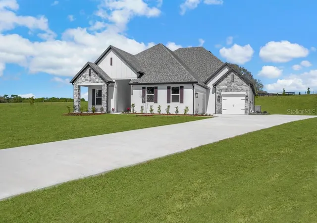 3rd image of 3845 Saddle Hill Trl, Fruitland Park, FL 34731 | MLS# TB8535585