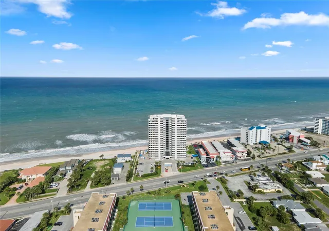 2nd image of 1420 N Atlantic Ave #703, Daytona Beach, FL 32118 | MLS# O6430502
