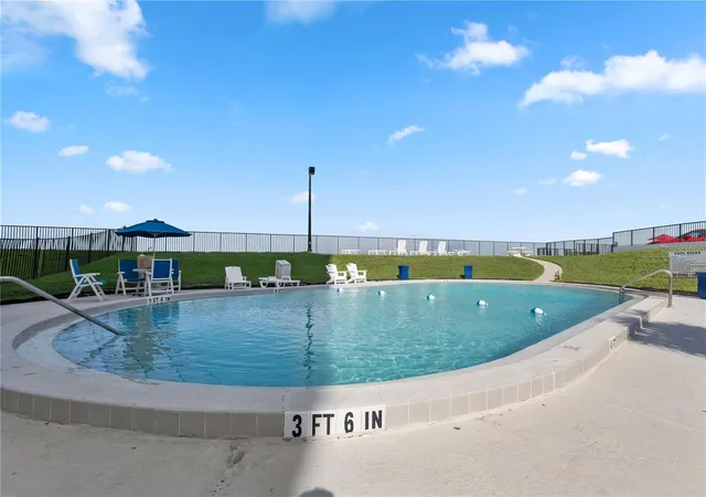 2nd image of 1420 N Atlantic Ave, DAYTONA BEACH, FL 32118