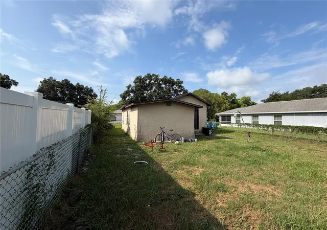 4th image of 114 W Murphy St, Davenport, FL 33837 | MLS# S5154978