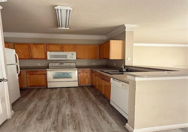 image of 8848 Villa View Cir #206, Orlando, FL 32821 | MLS# S5154981