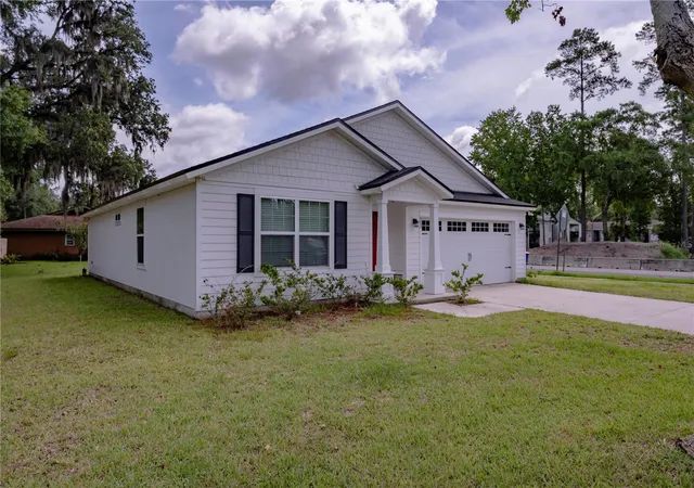 2nd image of 805 Turtle Creek Dr S, Jacksonville, FL 32218 | MLS# TB8535630