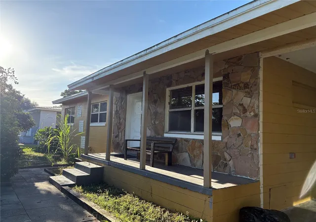 Photo 2 of Single family home for sale at 3514 Calloway Dr, Orlando, FL 32810 | MLS# O6430520 | Listing updated on 2026-08-05