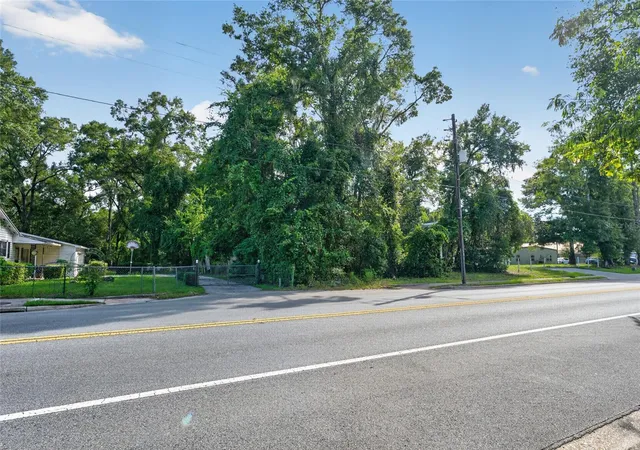 Photo 3 of Sale Pending at Tbd NW 1st Avenue, High Springs, FL 32643 | MLS# GC542459 | Listing updated on 2026-10-07