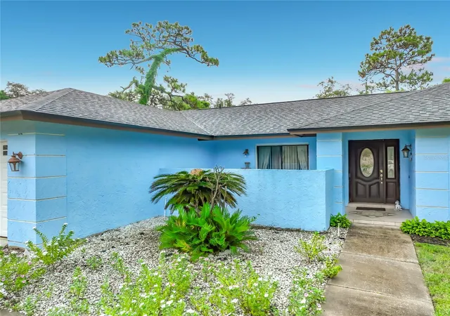 Photo 4 of Single family home for sale at 9216 Amity Ct, Orlando, FL 32817 | MLS# O6430523 | Listing updated on 2026-10-09