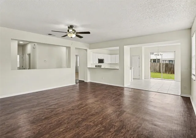 Photo 2 of Single family home for sale at 4542 Gallberry Ct, Orlando, FL 32818 | MLS# O6430531 | Listing updated on 2026-10-06