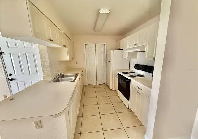 5th image of 2550 N Alafaya Trl #5105, Orlando, FL 32826 | MLS# O6430543