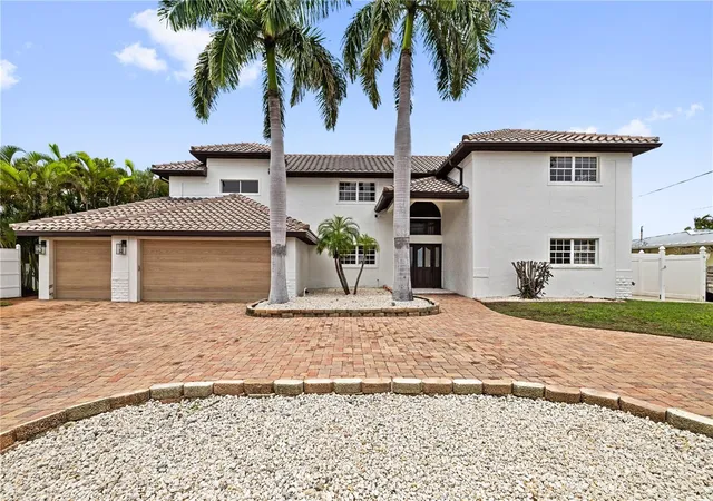 4th image of 423 55Th Ave, St Pete Beach, FL 33706 | MLS# TB8535661