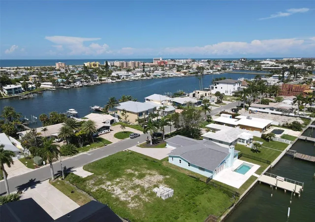 50th image of 11125 4th St E, Treasure Island, FL 33706 | MLS# TB8535664