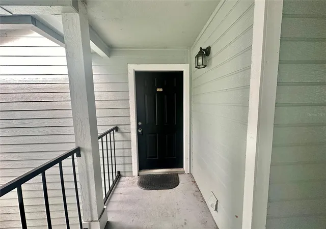 2nd image of 2550 N Alafaya Trl #10305, Orlando, FL 32826 | MLS# O6430549