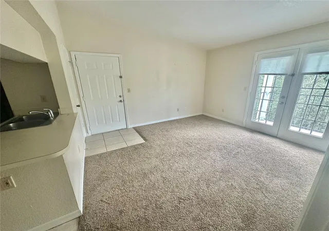 Photo 4 of Condo for sale at 2550 N Alafaya Trl #10305, Orlando, FL 32826 | MLS# O6430549 | Listing updated on 2026-08-24