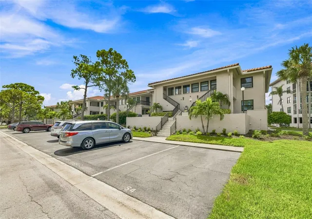 Photo 1 of Condo for sale at 1805 Mariner Dr #53, Tarpon Springs, FL 34689 | MLS# TB8535672 | Listing updated on 2026-09-20