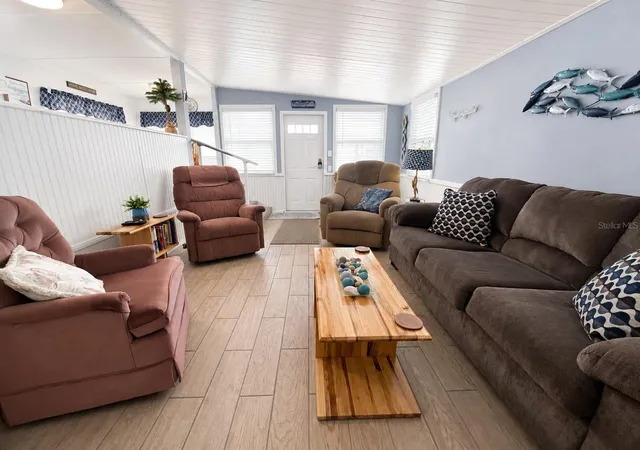 5th image of 1907 Iowa Ave, Bradenton, FL 34207 | MLS# A4702019