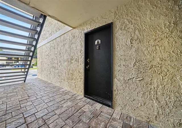 2nd image of 902 Lake Destiny Rd #A, Altamonte Springs, FL 32714 | MLS# O6430563