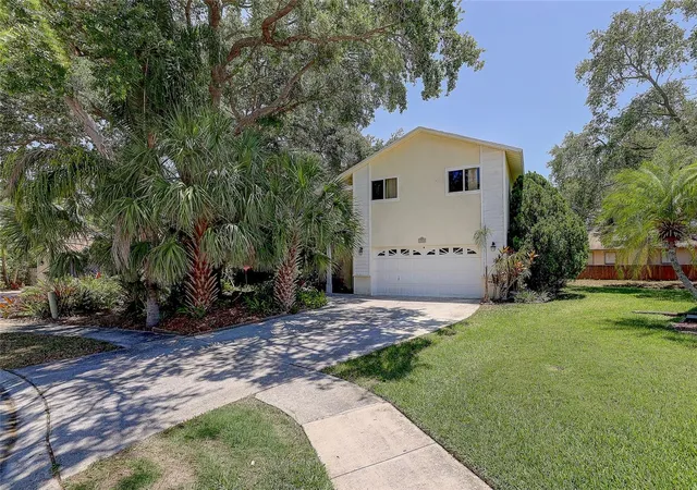 1st image of 4505 33rd Ave W, Bradenton, FL 34209 | MLS# A4702028