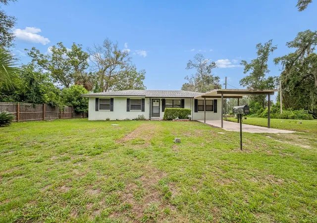 2nd image of 206 Ne 6th St, Trenton, FL 32693 | MLS# GC542460