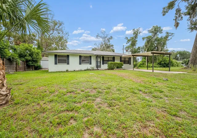 4th image of 206 Ne 6Th St, Trenton, FL 32693 | MLS# GC542460
