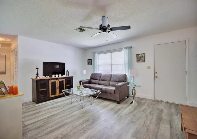 3rd image of 306 Lark Ter, Sebring, FL 33872 | MLS# C7529190