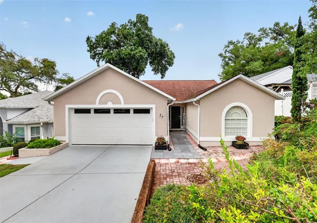 1st image of 57 Townhill Dr, Eustis, FL 32726 | MLS# G5116039