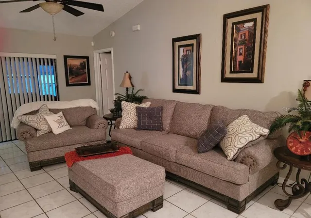 4th image of 9736 Cypress Shadow Ave, Tampa, FL 33647 | MLS# TB8535714