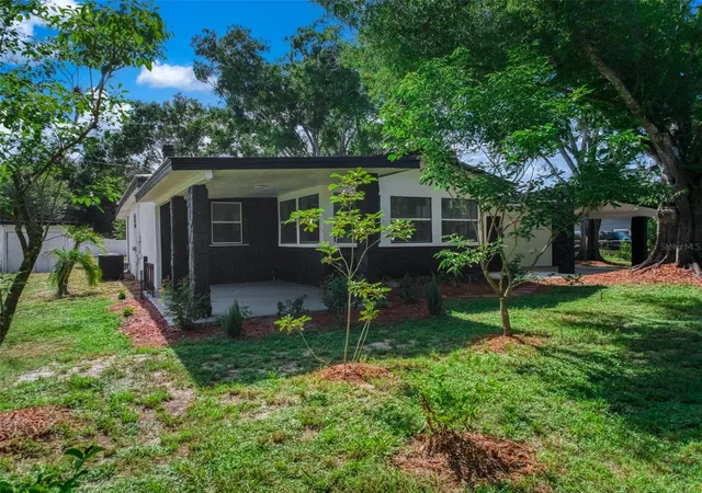 1st image of 201 Brooks Rd, Frostproof, FL 33843 | MLS# A4702035