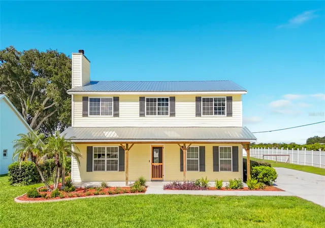 Photo 1 of Single family home for sale at 2 Ft Clinch Hts Rd, Frostproof, FL 33843 | MLS# O6430593 | Listing updated on 2026-10-04
