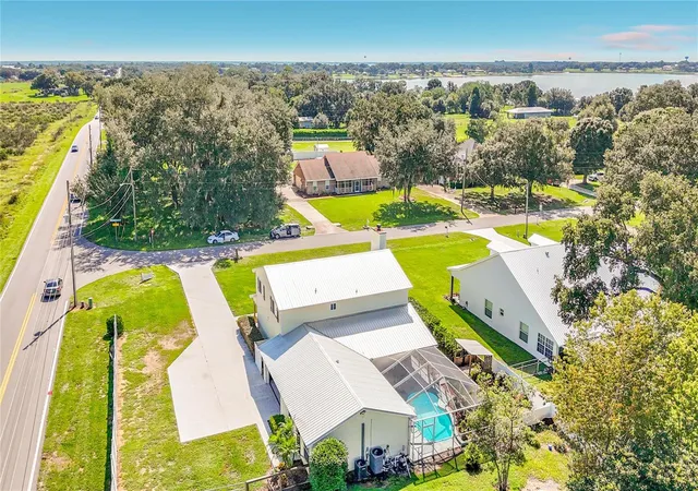Photo 3 of Single family home for sale at 2 Ft Clinch Hts Rd, Frostproof, FL 33843 | MLS# O6430593 | Listing updated on 2026-10-04
