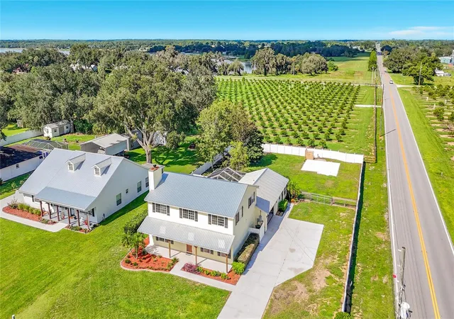 Photo 3 of Single family home for sale at 2 Ft Clinch Hts Rd, Frostproof, FL 33843 | MLS# O6430593 | Listing updated on 2026-10-04