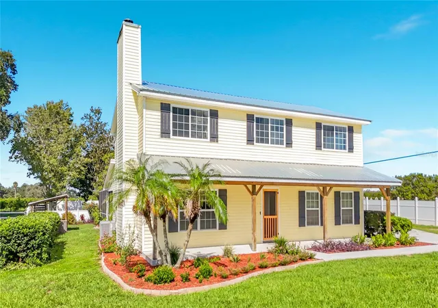Photo 4 of Single family home for sale at 2 Ft Clinch Hts Rd, Frostproof, FL 33843 | MLS# O6430593 | Listing updated on 2026-10-04