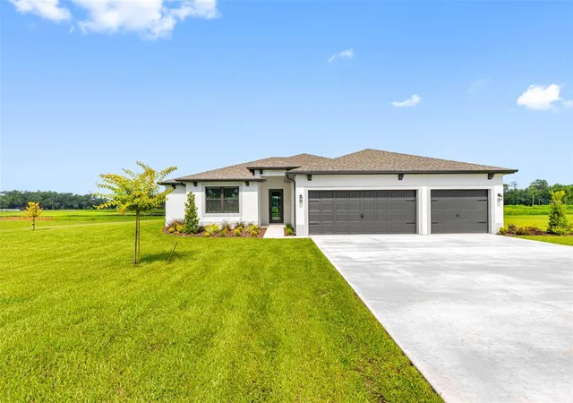 1st image of 13483 Lake Gallagher Dr, Dover, FL 33527 | MLS# TB8535716
