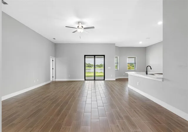 5th image of 13483 Lake Gallagher Dr, Dover, FL 33527 | MLS# TB8535716