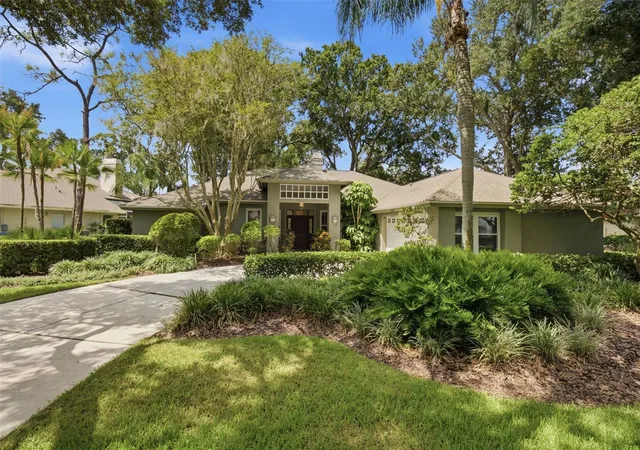 2nd image of 16416 Windsor Park Dr, Lutz, FL 33549 | MLS# TB8535725