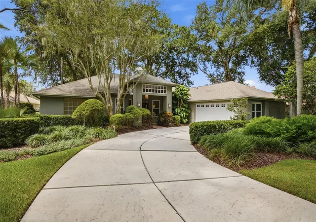 3rd image of 16416 Windsor Park Dr, Lutz, FL 33549 | MLS# TB8535725