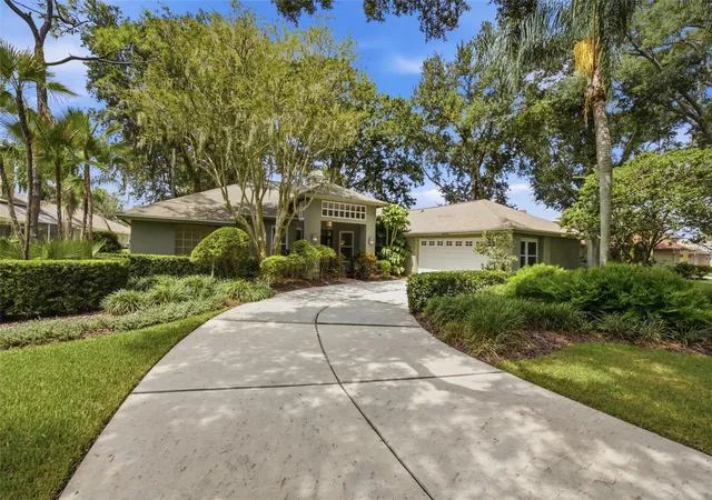 4th image of 16416 Windsor Park Dr, Lutz, FL 33549 | MLS# TB8535725