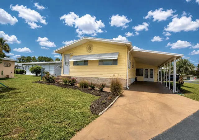 Photo 1 of Manufactured home for sale at 4234 Rolling Oaks Dr, Winter Haven, FL 33880 | MLS# P4939511 | Listing updated on 2026-08-05