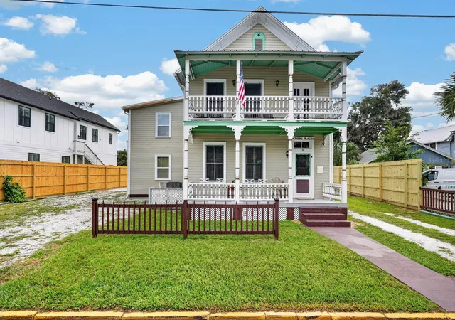Photo 4 of Single family home for sale at 31 Sanford St, Saint Augustine, FL 32084 | MLS# FC320426 | Listing updated on 2026-09-06