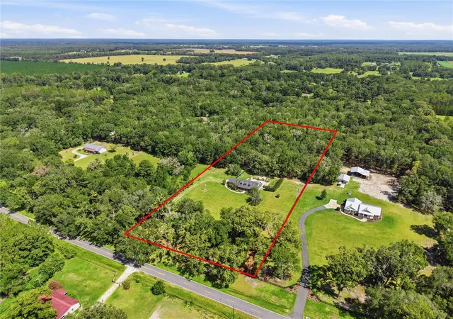 4th image of 21158 Nw County Road 2054, Alachua, FL 32615 | MLS# GC542467