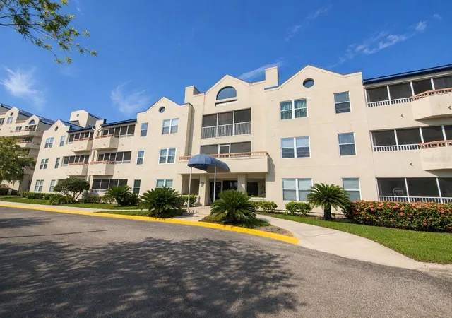 2nd image of 2323 Feather Sound Dr #205, Clearwater, FL 33762 | MLS# TB8535733